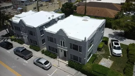 223 S 17th Avenue Hollywood FL 33020