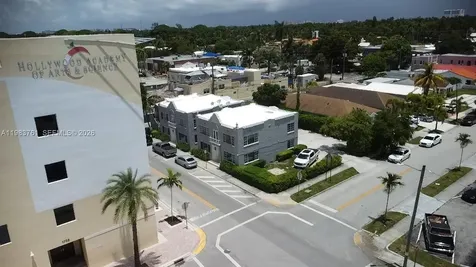223 S 17th Avenue Hollywood FL 33020