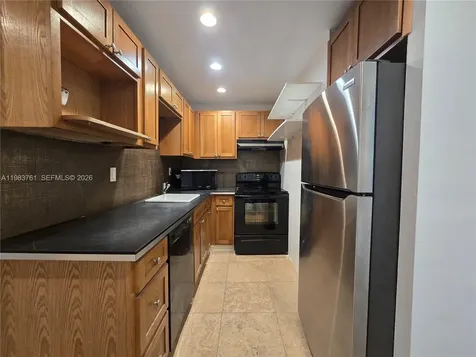 223 S 17th Avenue Hollywood FL 33020
