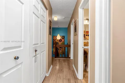 2132 NE 171st Street North Miami Beach FL 33162