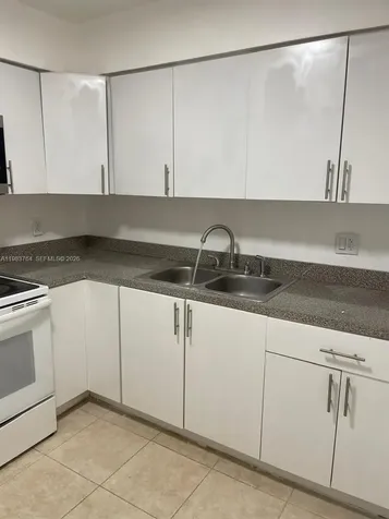 210 NE 40th Court Oakland Park FL 33334