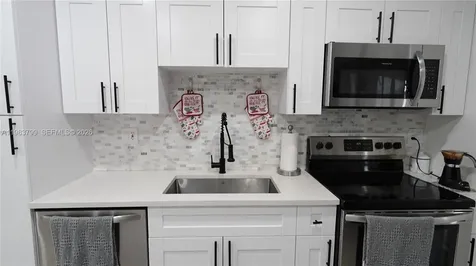 14580 Harrison Street Miami FL 33176
