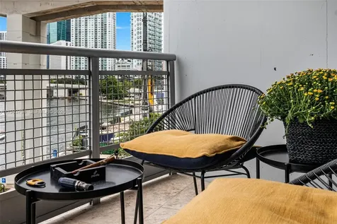 690 SW 1st Court Miami FL 33130
