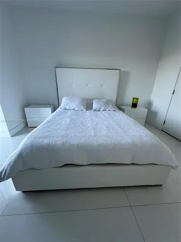 16385 Biscayne Boulevard Sunny Isles Beach FL 33160