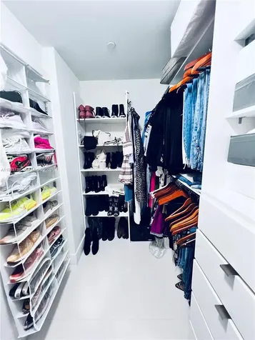 16385 Biscayne Boulevard Sunny Isles Beach FL 33160
