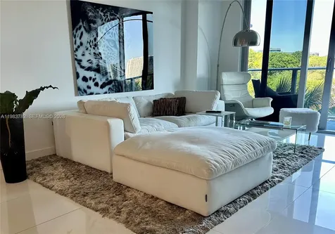 16385 Biscayne Boulevard Sunny Isles Beach FL 33160