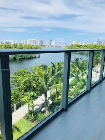 16385 Biscayne Boulevard Sunny Isles Beach FL 33160