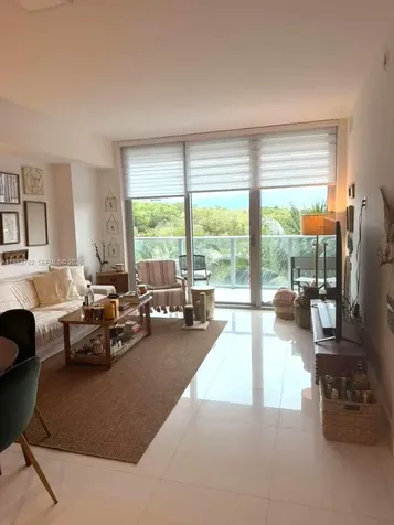 16385 Biscayne Boulevard Sunny Isles Beach FL 33160