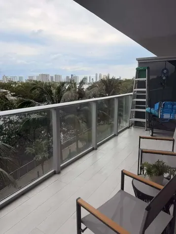 16385 Biscayne Boulevard Sunny Isles Beach FL 33160