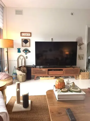 16385 Biscayne Boulevard Sunny Isles Beach FL 33160