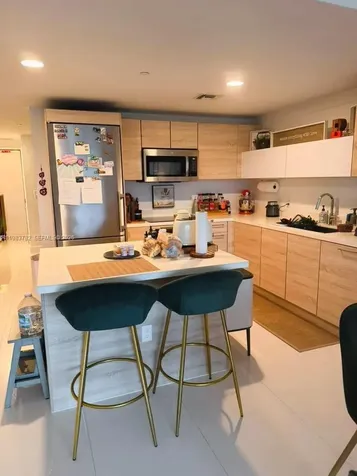 16385 Biscayne Boulevard Sunny Isles Beach FL 33160