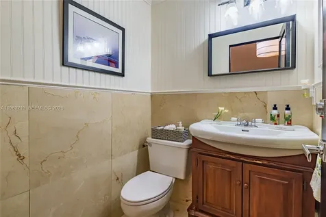 370 SE 2nd Avenue Deerfield Beach FL 33441