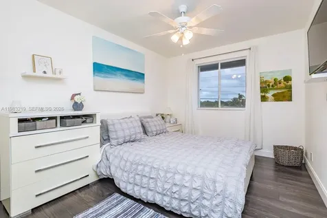 370 SE 2nd Avenue Deerfield Beach FL 33441