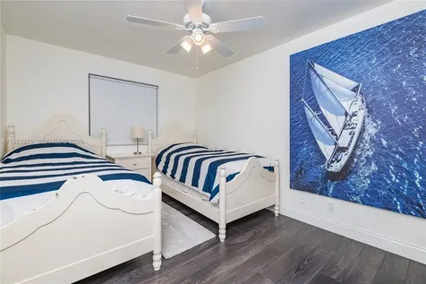370 SE 2nd Avenue Deerfield Beach FL 33441
