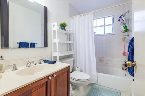 370 SE 2nd Avenue Deerfield Beach FL 33441