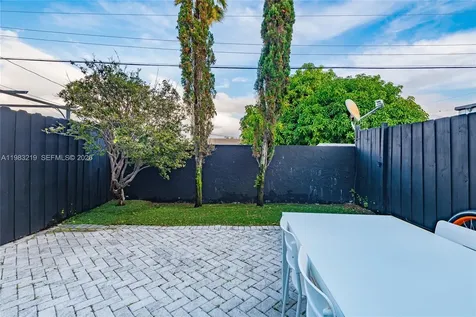 370 SE 2nd Avenue Deerfield Beach FL 33441