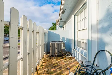 370 SE 2nd Avenue Deerfield Beach FL 33441