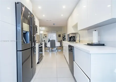 370 SE 2nd Avenue Deerfield Beach FL 33441