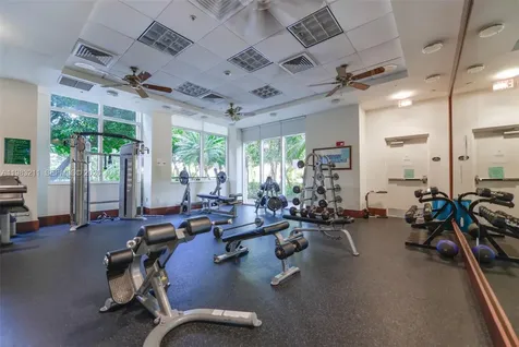 19501 W Country Club Drive Aventura FL 33180