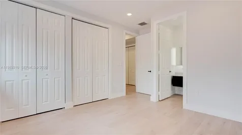7956 SW 195th Street Cutler Bay FL 33157