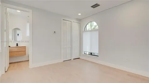 7956 SW 195th Street Cutler Bay FL 33157