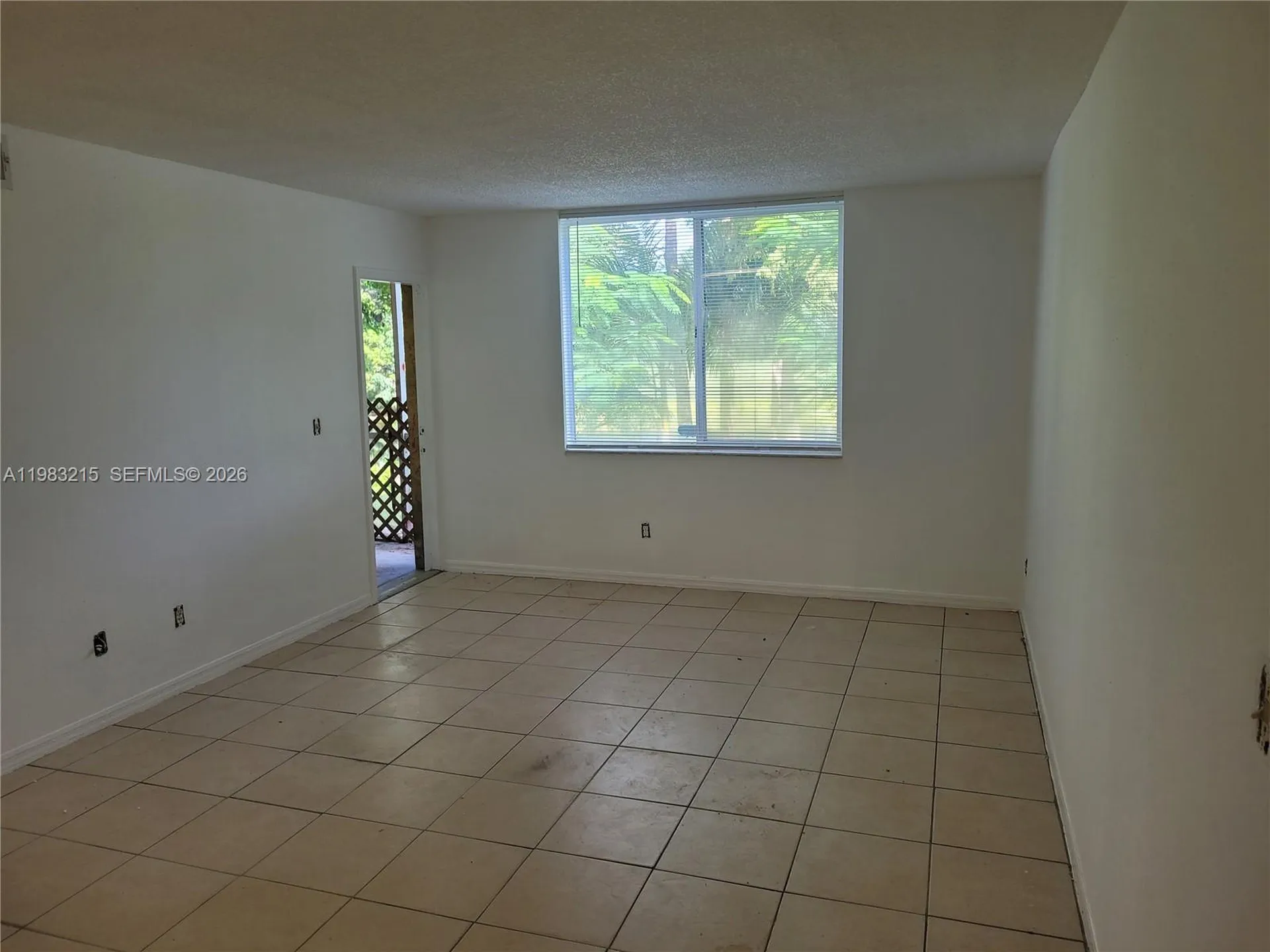 4035 W Mcnab Road Pompano Beach FL 33069