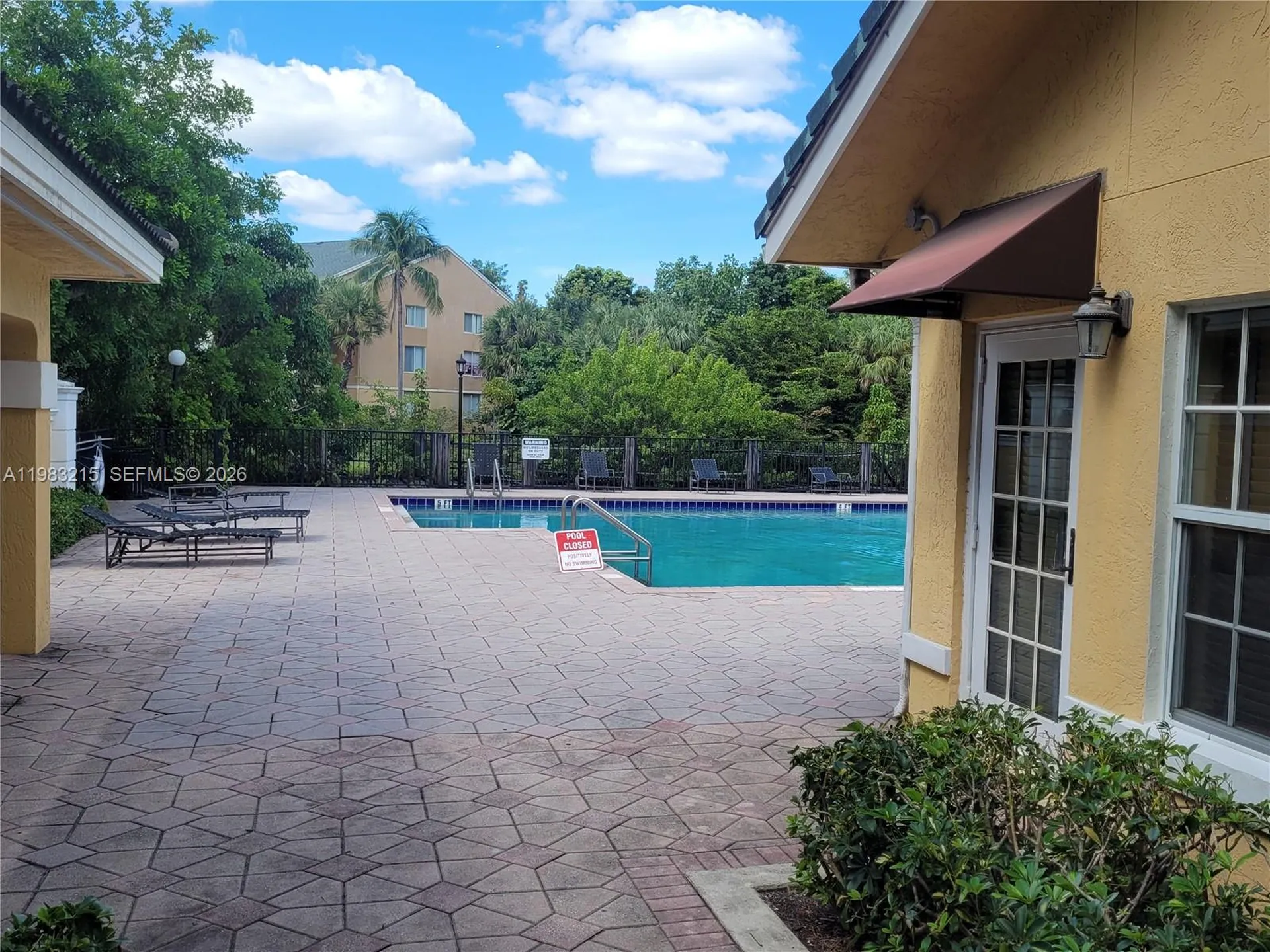 4035 W Mcnab Road Pompano Beach FL 33069