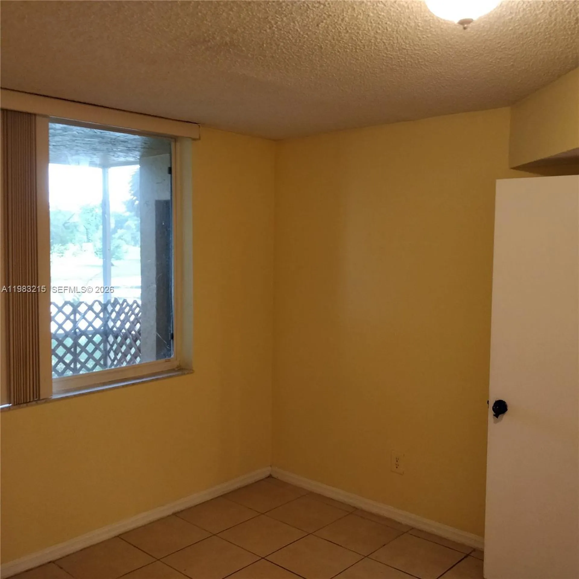 4035 W Mcnab Road Pompano Beach FL 33069