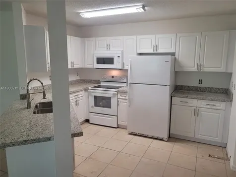 4035 W Mcnab Road Pompano Beach FL 33069