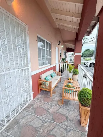 6801 W 36th Avenue Hialeah FL 33018
