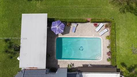 6313 NW 75th Way Parkland FL 33067