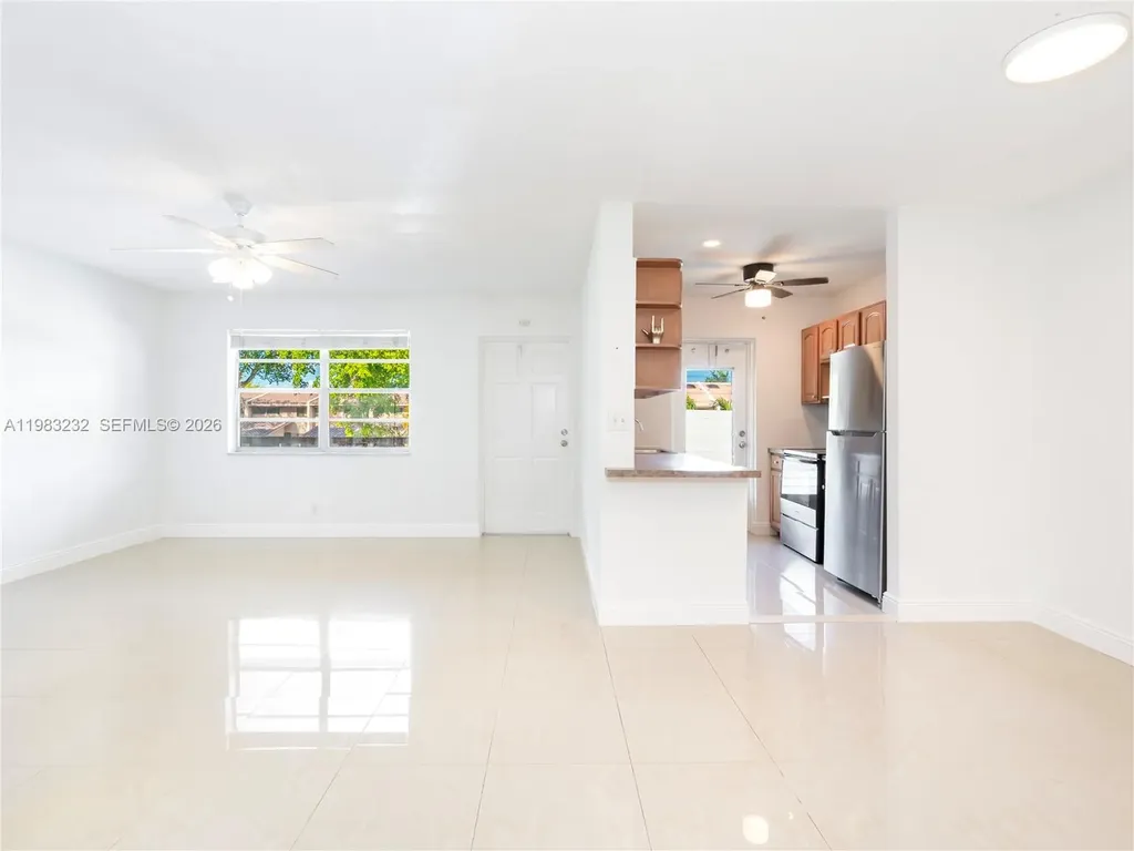 8704 NW 35th Street Coral Springs FL 33065