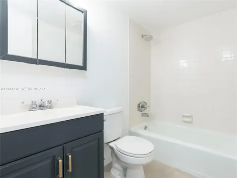 8704 NW 35th Street Coral Springs FL 33065