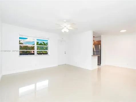 8704 NW 35th Street Coral Springs FL 33065