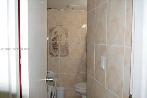 1335 W 68th Street Hialeah FL 33014