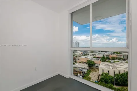 1688 West Avenue Miami Beach FL 33139