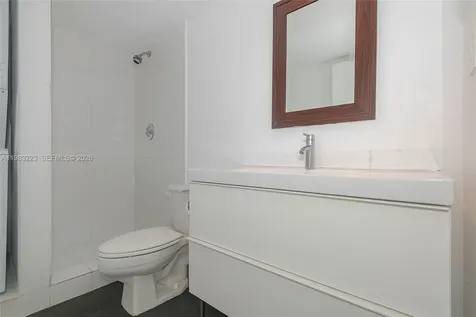 1688 West Avenue Miami Beach FL 33139