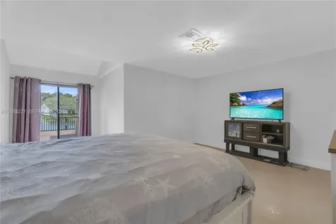 2905 Begonia Way Cooper City FL 33026