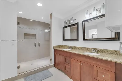 2905 Begonia Way Cooper City FL 33026