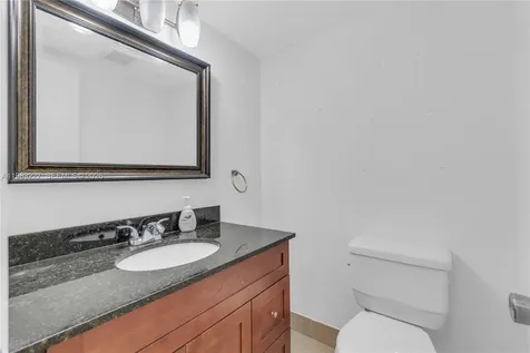 2905 Begonia Way Cooper City FL 33026