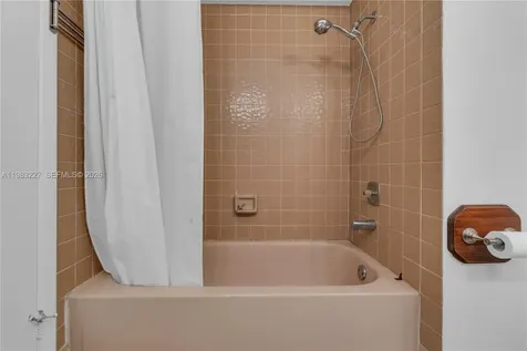 2905 Begonia Way Cooper City FL 33026