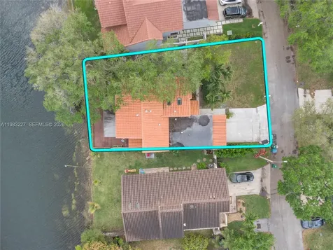 2905 Begonia Way Cooper City FL 33026