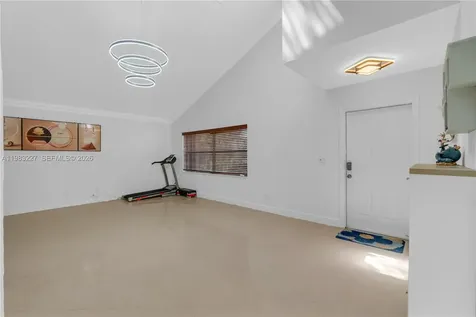 2905 Begonia Way Cooper City FL 33026