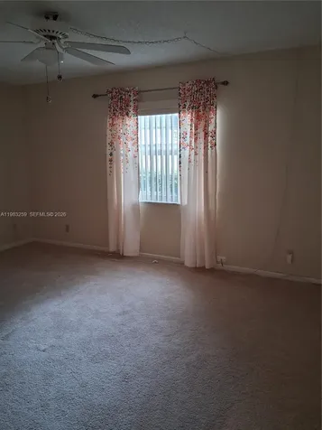 7556 Stirling Road Davie FL 33024