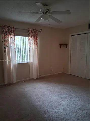 7556 Stirling Road Davie FL 33024