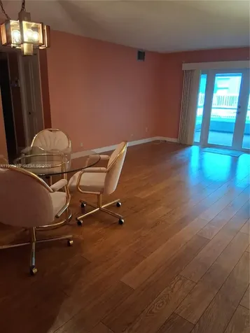 7556 Stirling Road Davie FL 33024