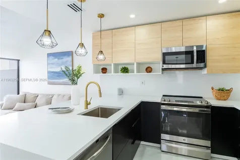 21204 Harbor Way Aventura FL 33180