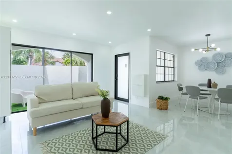 21204 Harbor Way Aventura FL 33180