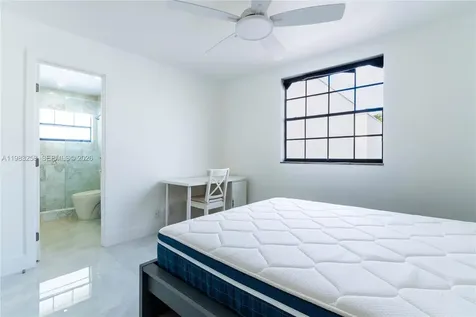 21204 Harbor Way Aventura FL 33180