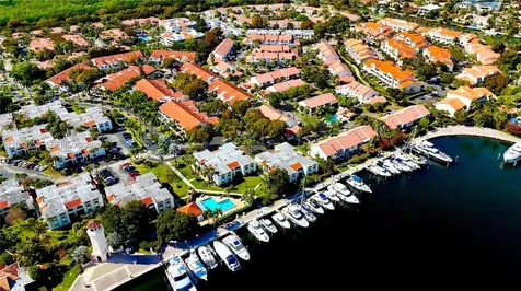 21204 Harbor Way Aventura FL 33180